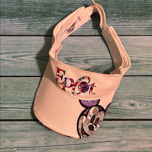 Disney Epcot Kids Cream Visor - Picture 1 of 4